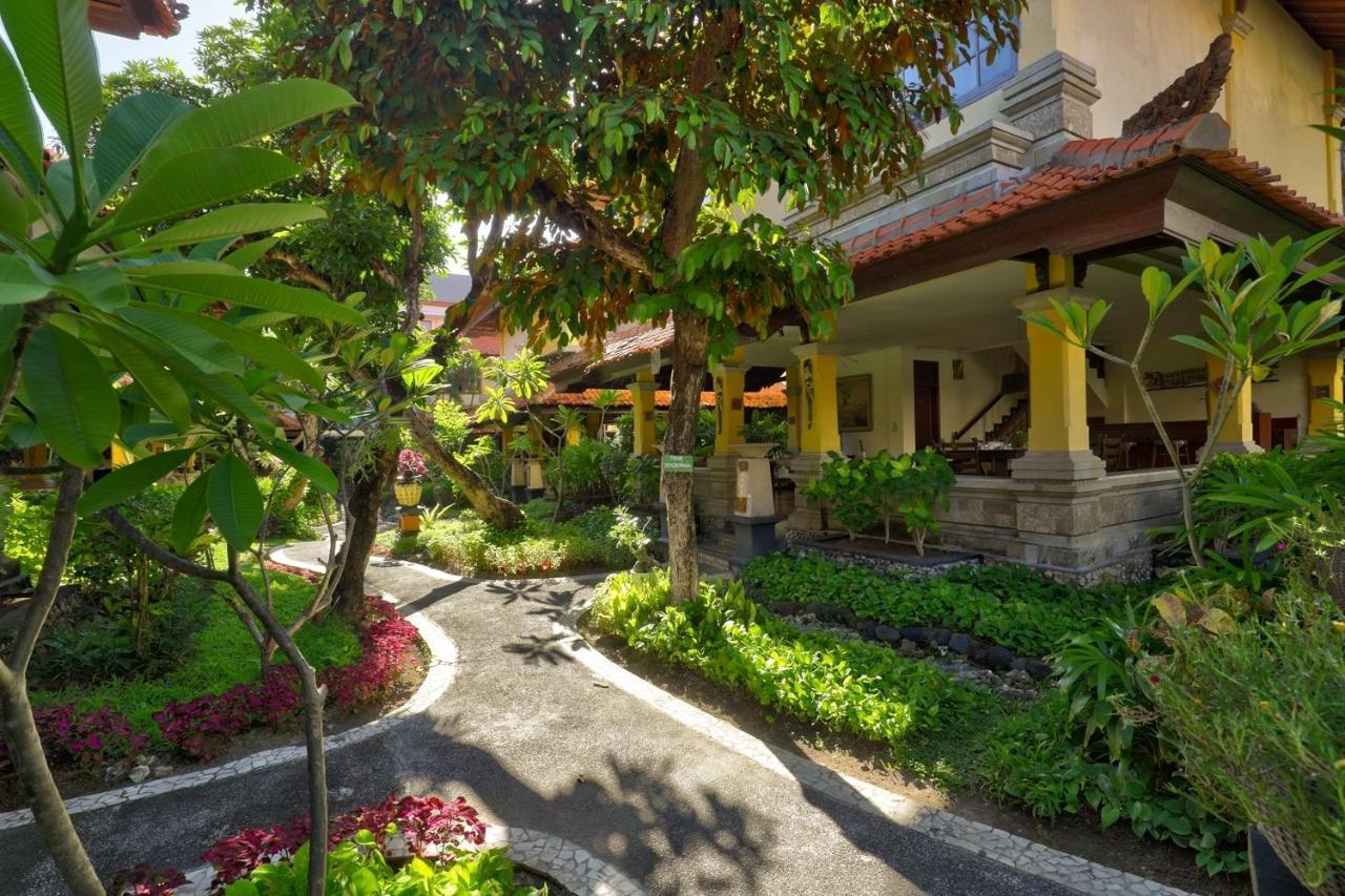 Royal Hotel And Villa Bali Legian Εξωτερικό φωτογραφία